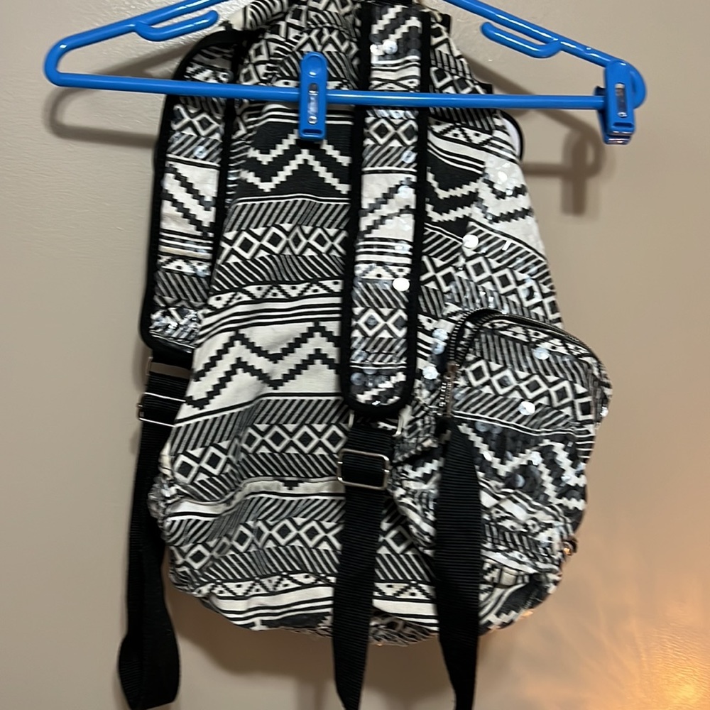 Pink Drawstring Aztec print & sequin back pack w/ adjustable straps - Picture 7 of 7